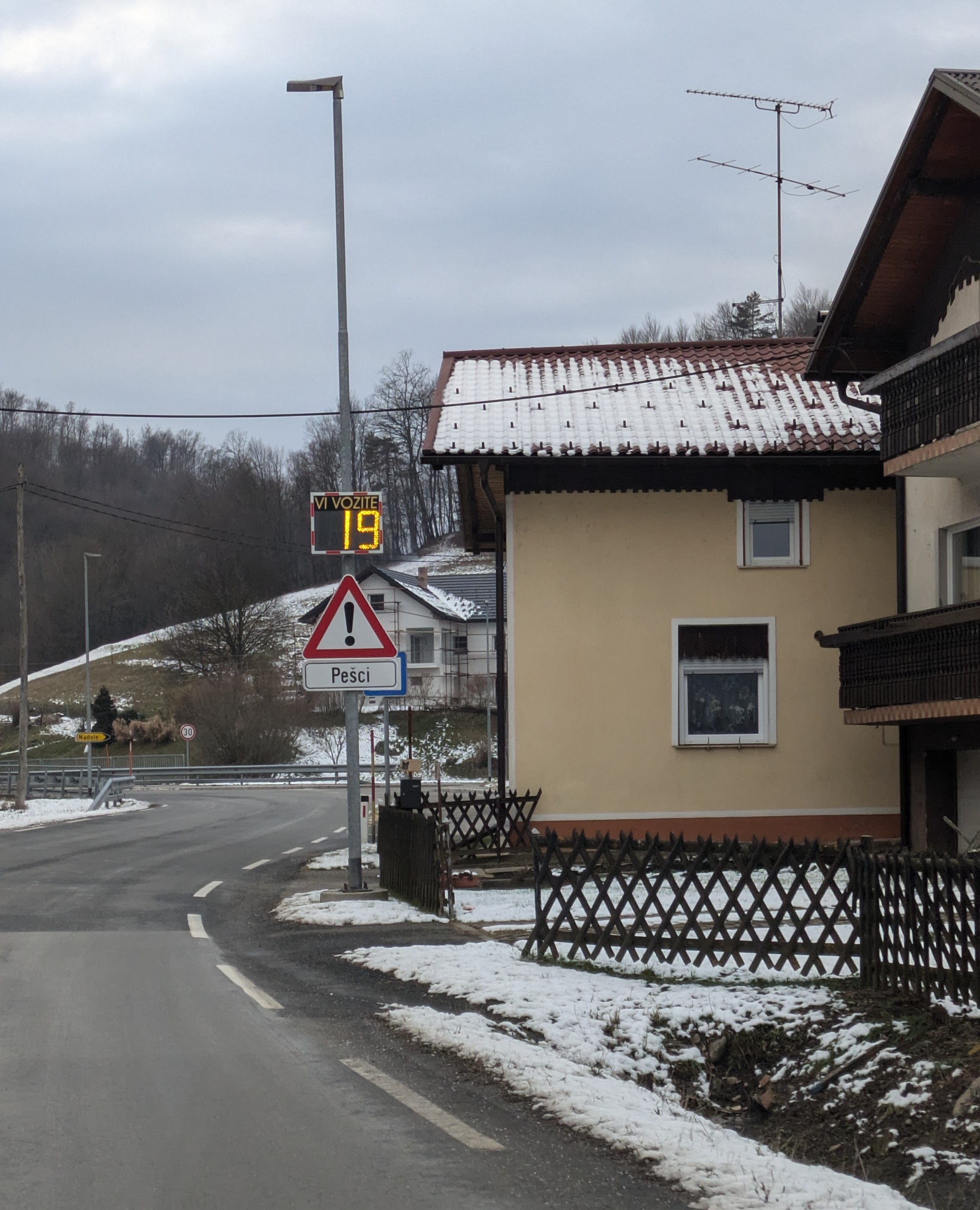 prikazovalnik v Dobrini